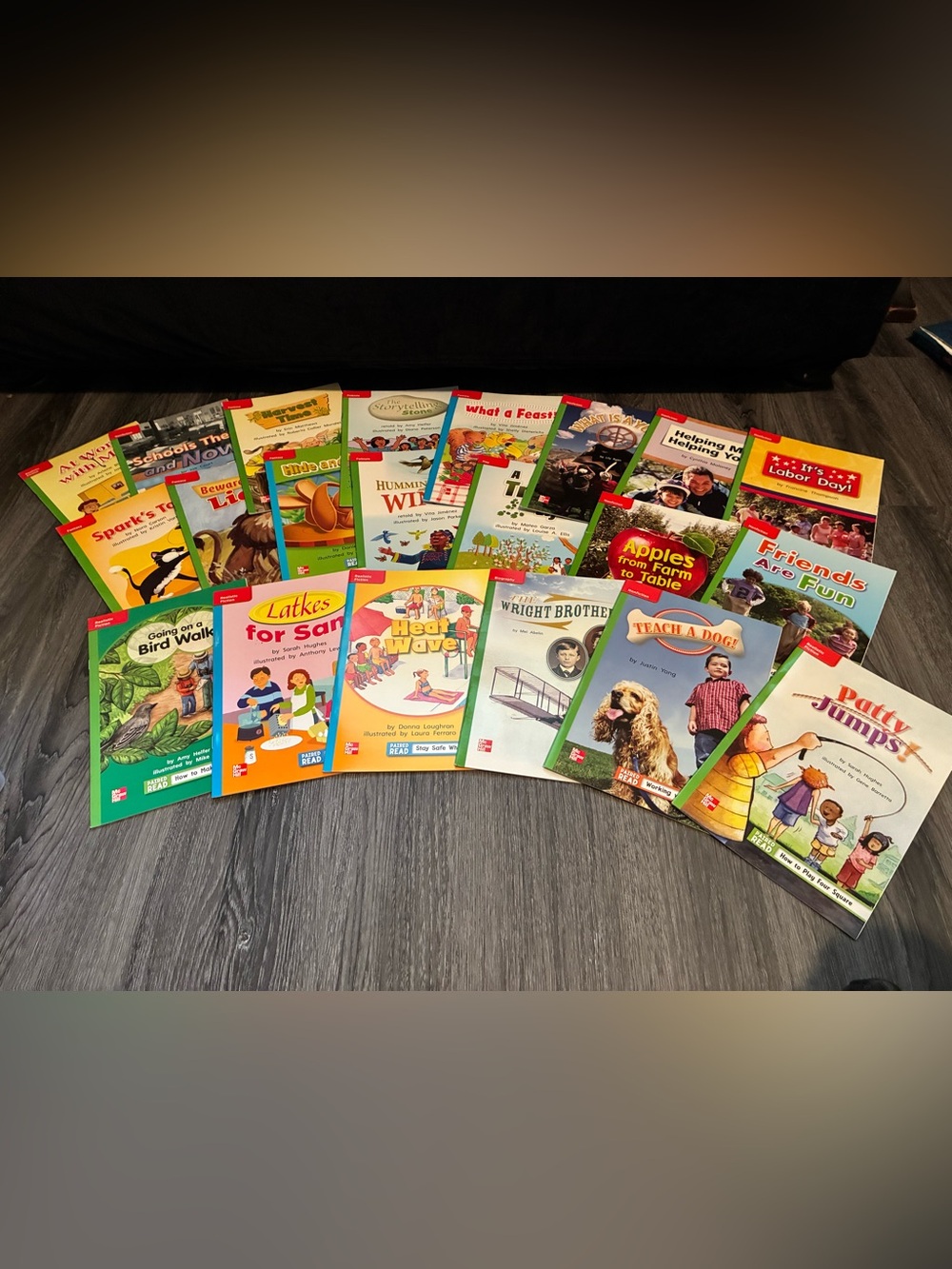 Scholastic Kids Book Bundle - Bright Orange, Yellow, Green, Red, Blue Covers